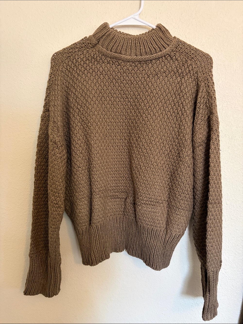 Women's Ribbed Cowl Neck Chunky Sweater - Taupe